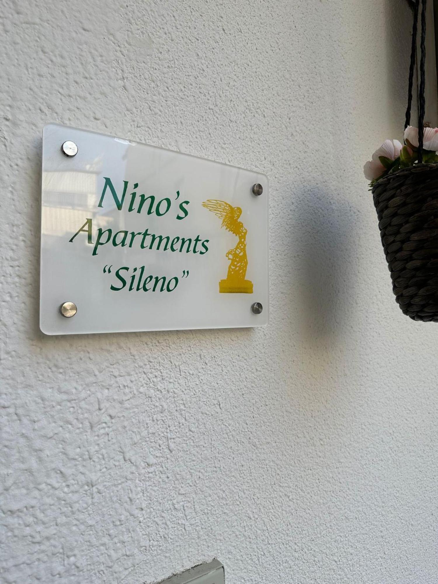 Nino'S Apartments ジャルディーニ・ナクソス エクステリア 写真
