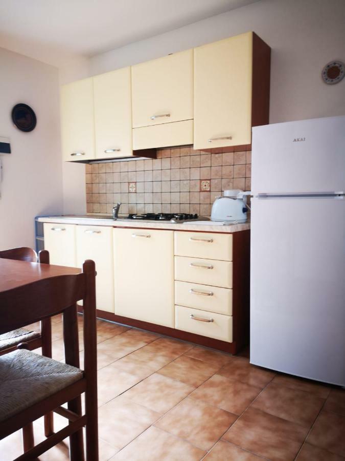 Nino'S Apartments ジャルディーニ・ナクソス エクステリア 写真